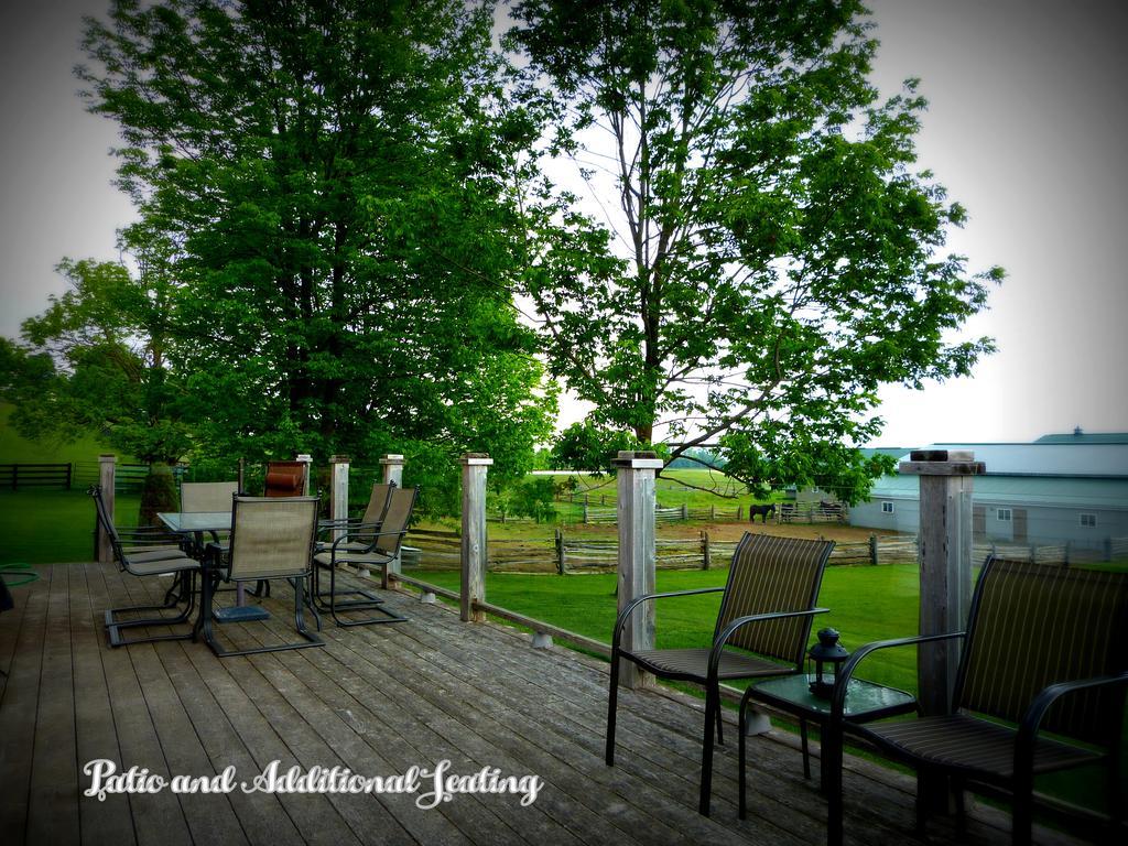 Heathcote Haven Bed & Breakfast Clarksburg Exterior photo